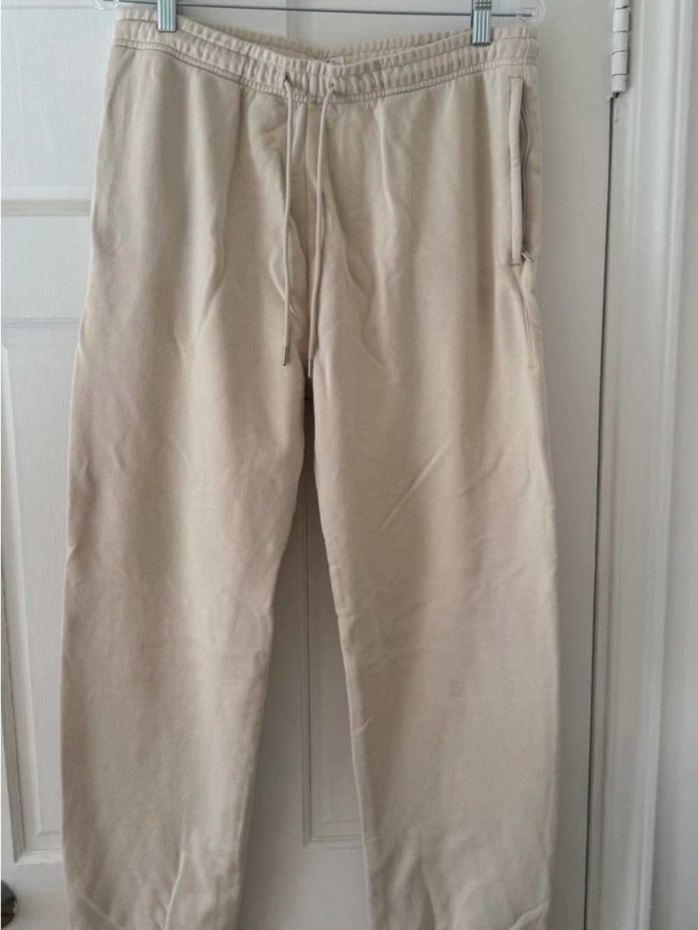 ALO Yoga Men's Chill Sweatpants - Bone - M